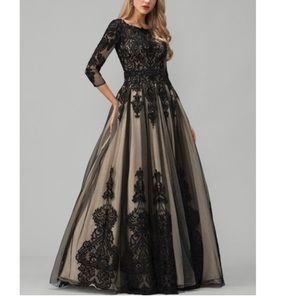 NWOT JJs House (.com) dress in black and tan with tulle and beaded trim